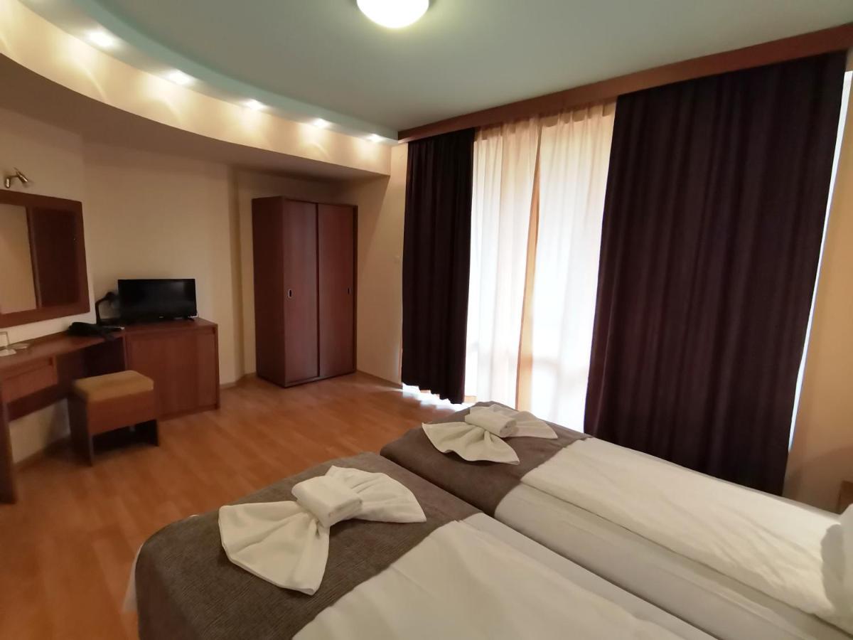 Paris Hotel Balchik Exterior foto